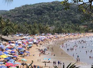 2018-Semana-Santa-beach-cropped
